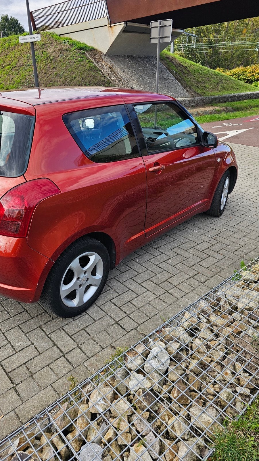 suzukı. met keuring 1600.  zonder keuring 1200., Autos, Achat, Boîte manuelle, Particulier, 3 portes