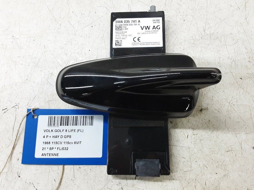 ANTENNE Volkswagen Golf VIII (CD1) (5WA035741A), Gebruikt, Volkswagen, Volkswagen AG, Kundenbetreuung@volkswagen.de