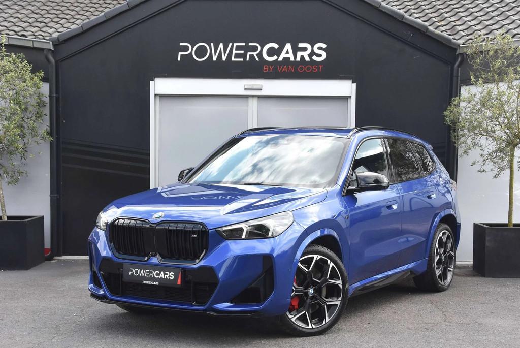BMW X1 M35i xDrive | Pano | H/K | Memory | 360 | HUD, 1998 cc, Gebruikt, Zwart, Blauw