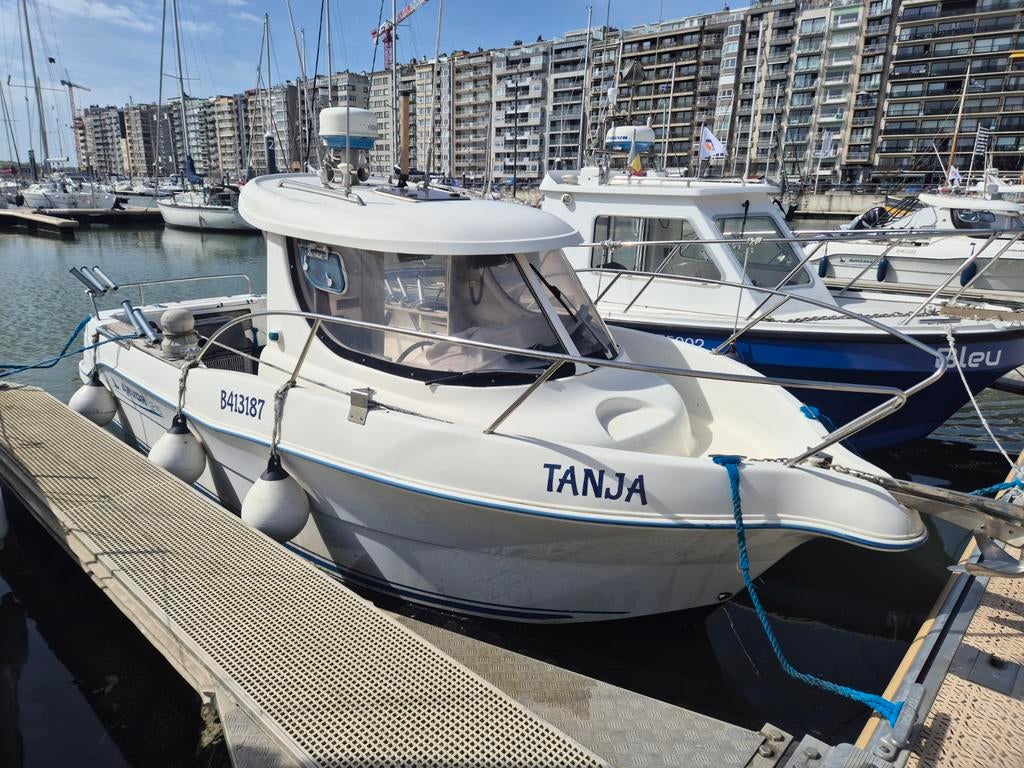  Te koop: Arvor 215 (2005) – Nanni Turbo Diesel 85pk, Watersport en Boten, Vis- en Consoleboten, Gebruikt, Binnenboordmotor, 6 meter of meer