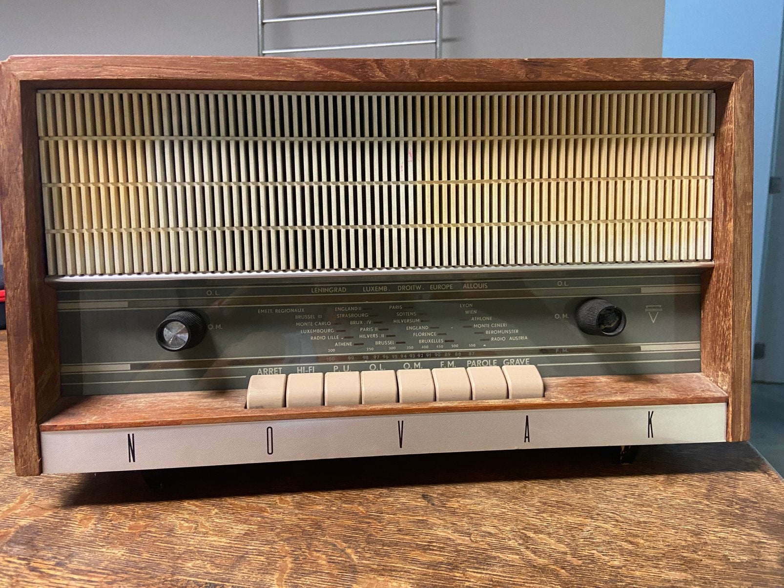 Oude radio metk NOVAK werkt nog, Antiek en Kunst, Ophalen