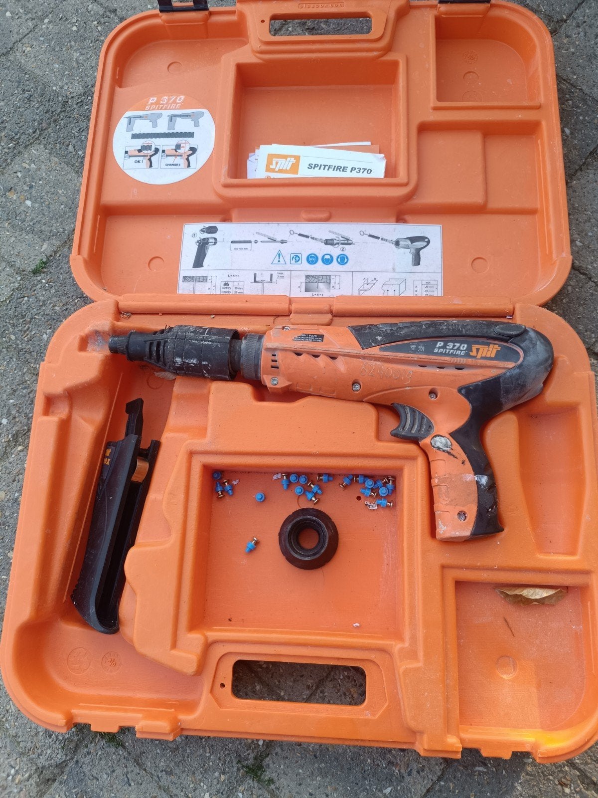 Spit kruitschiethamer p370, Doe-het-zelf en Bouw, Ophalen, Gebruikt