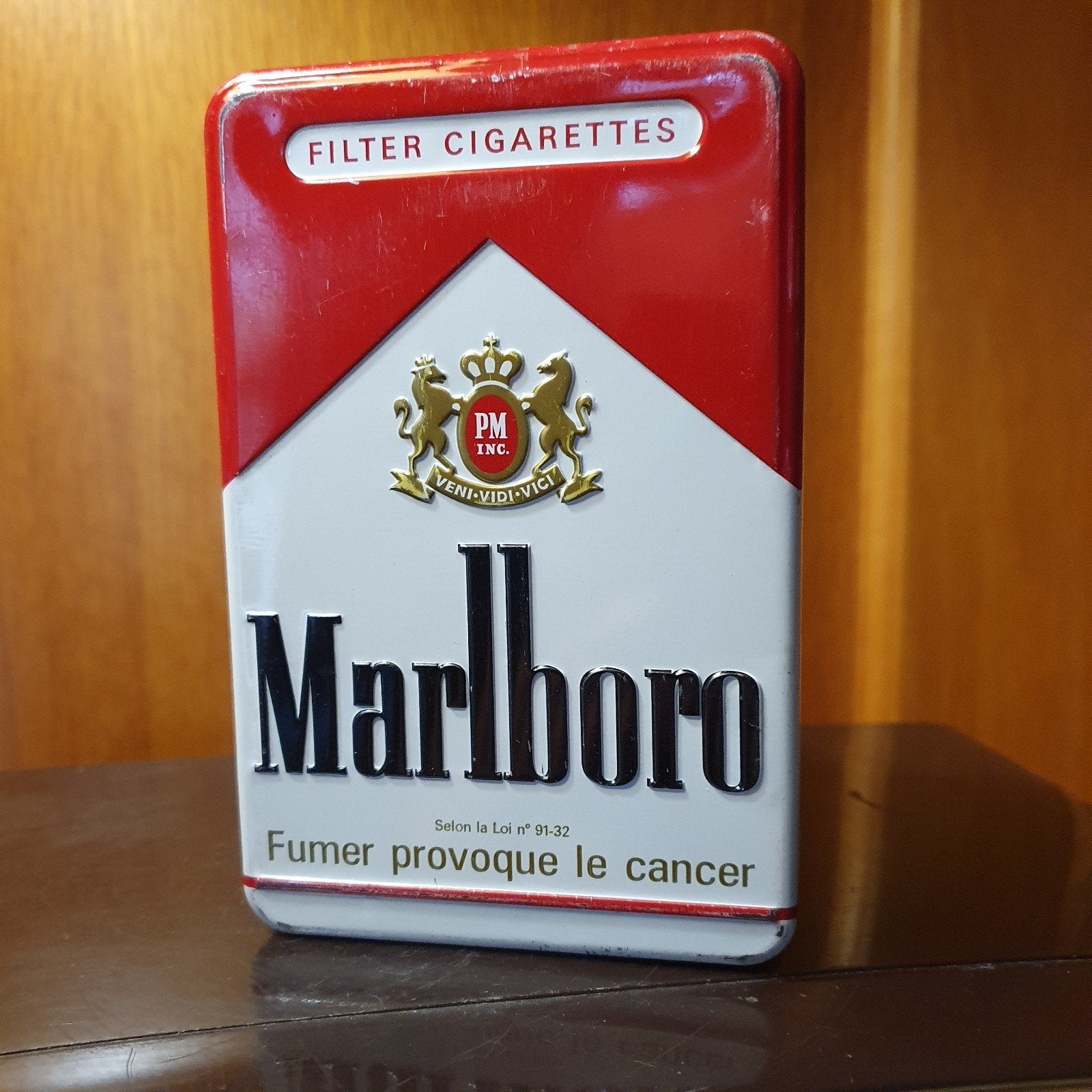 Coffret Marlboro, Collections, Articles de fumeurs, Briquets & Boîtes d'allumettes, Enlèvement ou Envoi