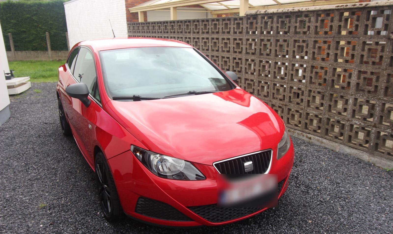 SEAT IBIZA te koop, Auto's, Seat, Voorwielaandrijving, Euro 5, Stof, Zwart