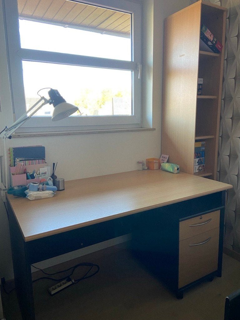 Teak fineer bureau in zeer goede staat., Ophalen, Huis en Inrichting