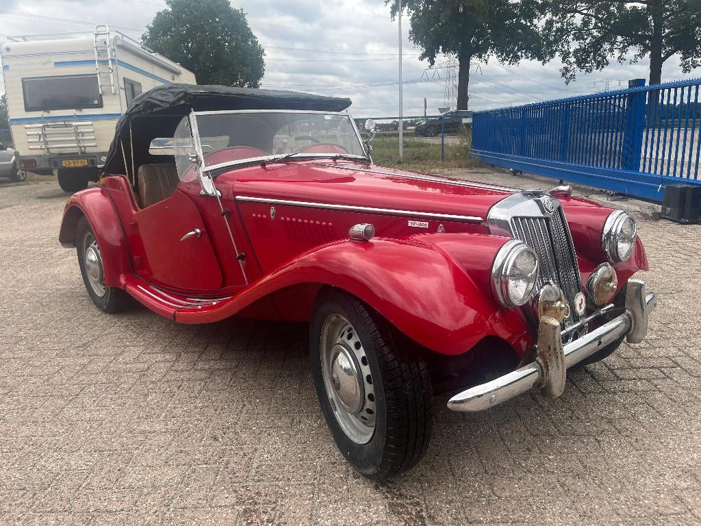 MG TF 1500 de 1955 - projet de restauration, Autos, Rouge, Achat, Beige, Entreprise
