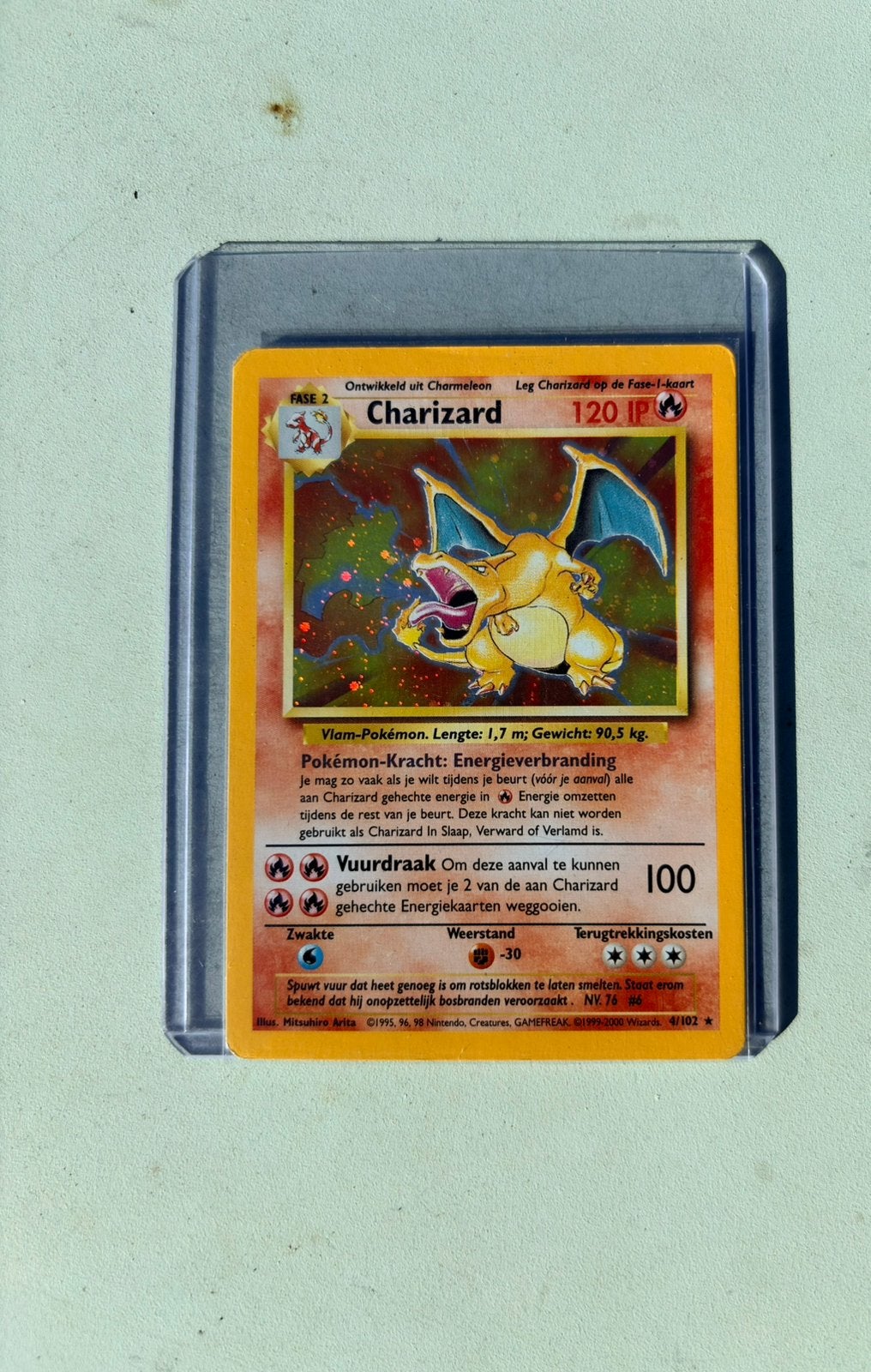 Base set charizard, Ophalen of Verzenden, Zo goed als nieuw