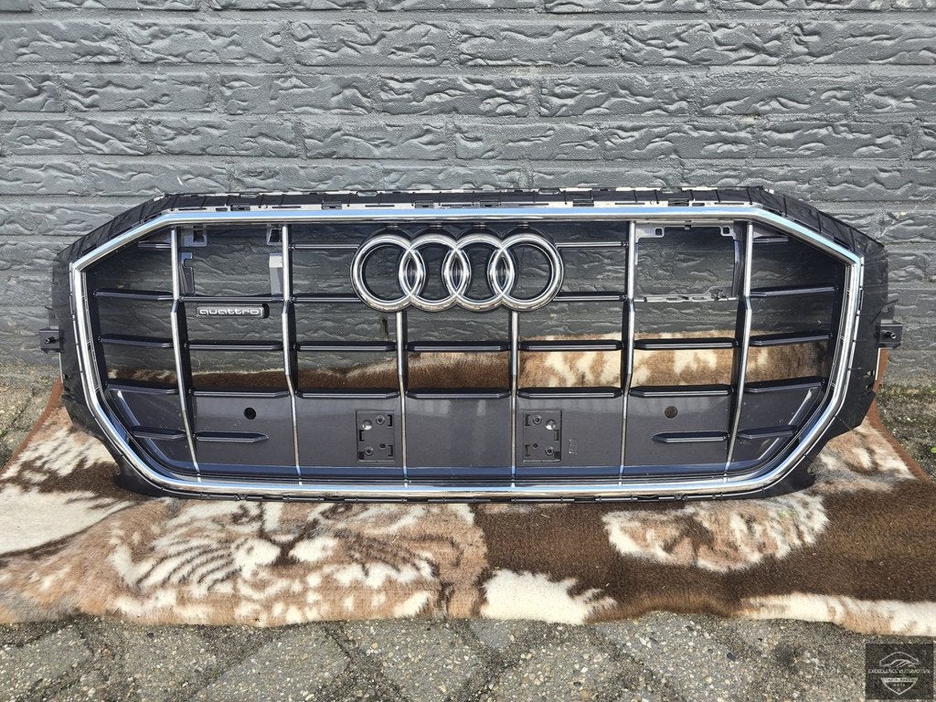 Calandre Audi Q8 4M Facelift 2022+ S-Line 4M8853651AQ 4M8853, AUDI AG, Auto-Union-Strasse 1
85045  Ingolstadt, DE, Audi, Utilisé