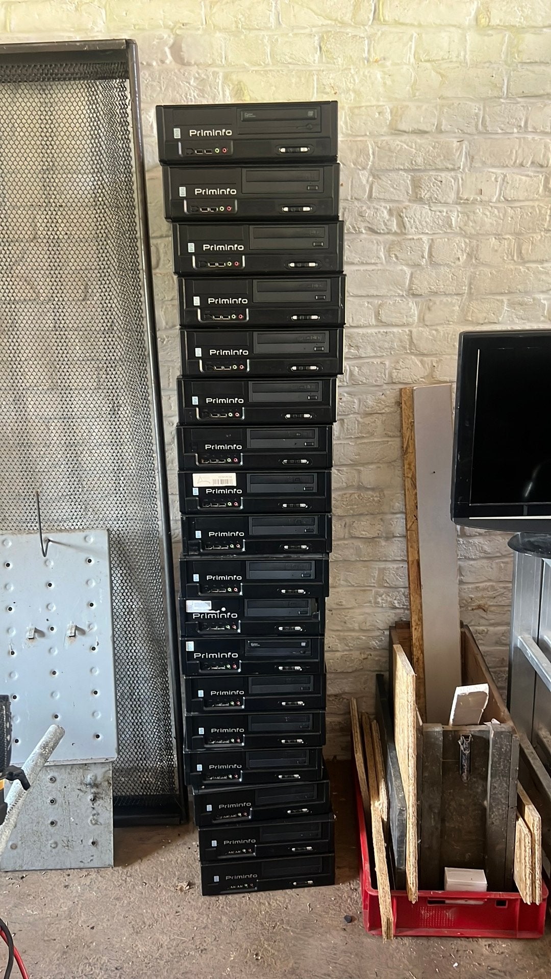 Lot de 18 ordinateur pour piece, Enlèvement, Comme neuf