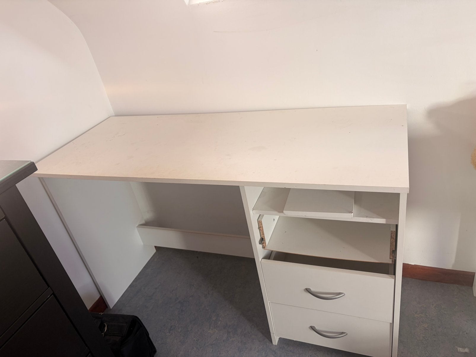 Gratis op te halen, Huis en Inrichting, Bureaus, Ophalen, Zo goed als nieuw