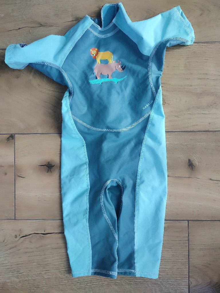 Combinaison anti uv décathlon, 4-5 ans, Garçon ou Fille, Taille 110, Decathlon, Comme neuf