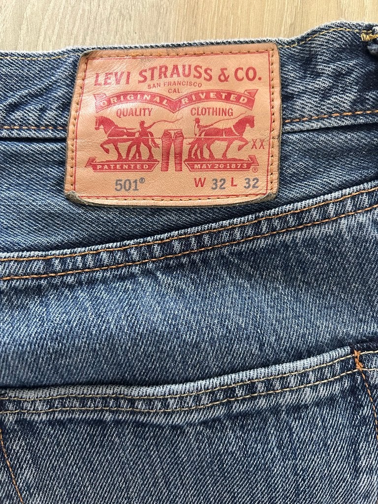 Levis 501  32/32, Ophalen of Verzenden, Zo goed als nieuw, Blauw, Levi's