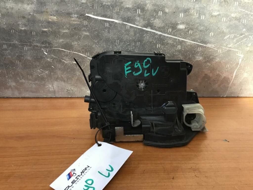 Slotmechanisme deur linksvoor 4-deurs BMW E90 72229471, -, Utilisé, -, -