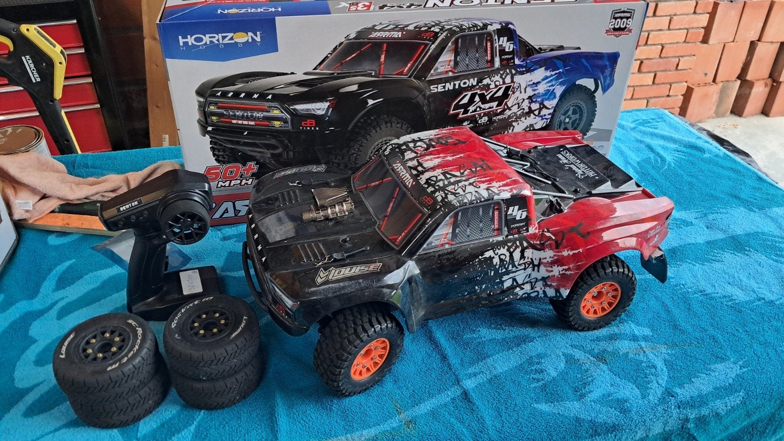 arrma senton 4x4, Hobby en Vrije tijd, Ophalen of Verzenden