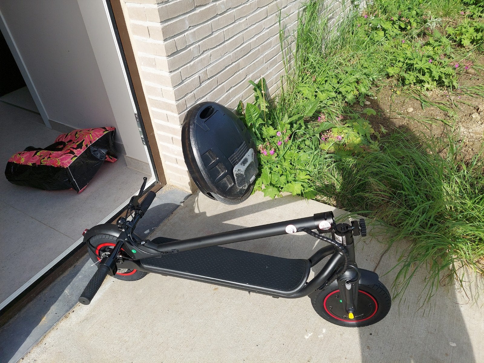 Scooter nieuw gekocht voor 242€, Ophalen