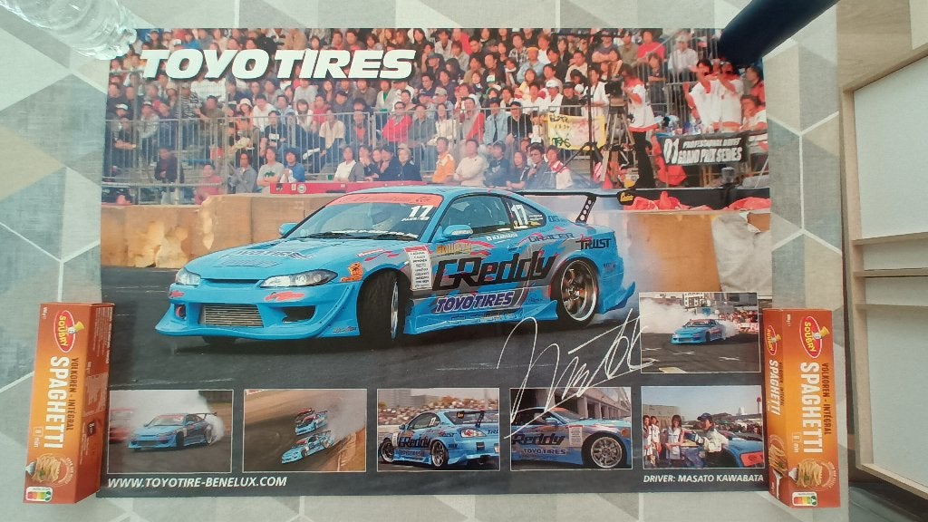 Poster Nissan Silvia S15 Driftcar - TOYO Tires, Verzamelen, Deurposter of groter, Rechthoekig Liggend, Ophalen of Verzenden, Zo goed als nieuw