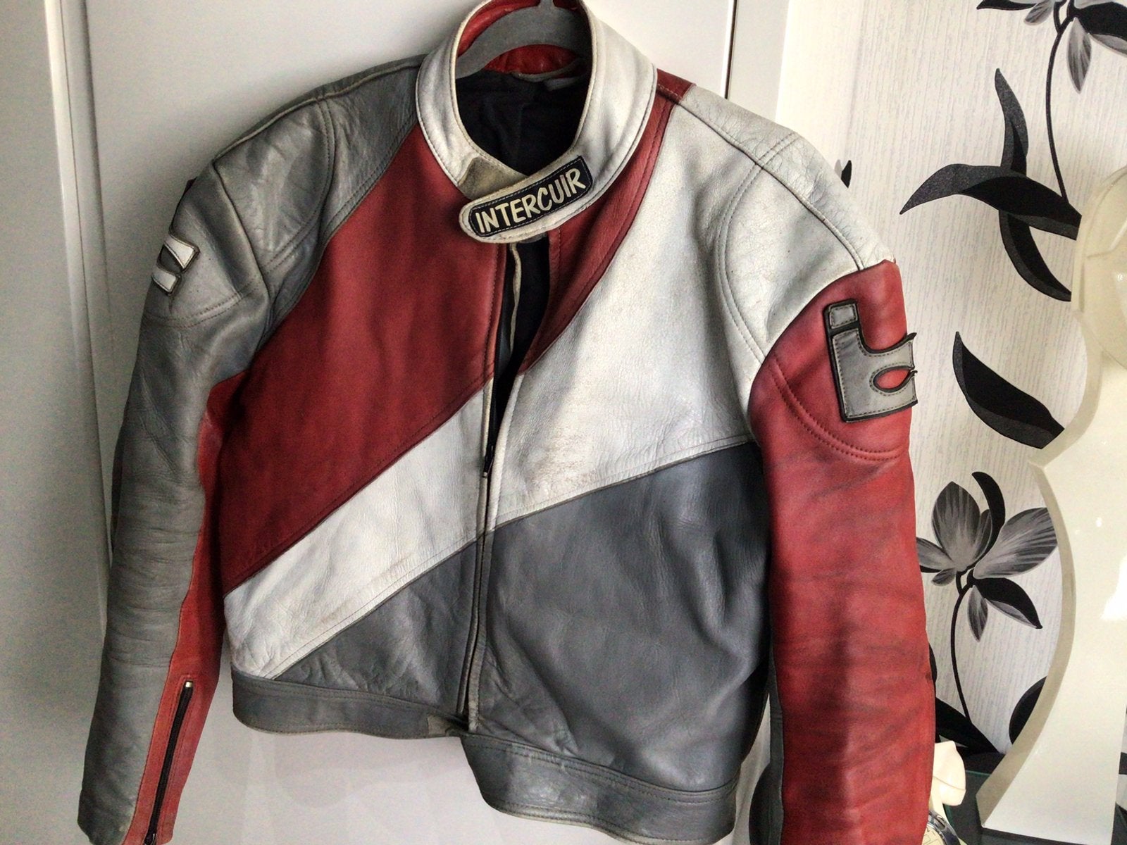 Blouson cuir motard taille S prix 60€, Motos, Enlèvement ou Envoi