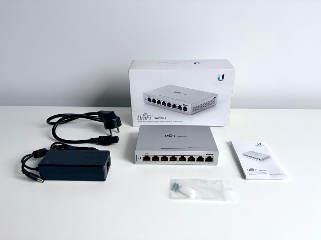 Ubiquiti UniFi Switch 8, Ophalen of Verzenden, Gebruikt