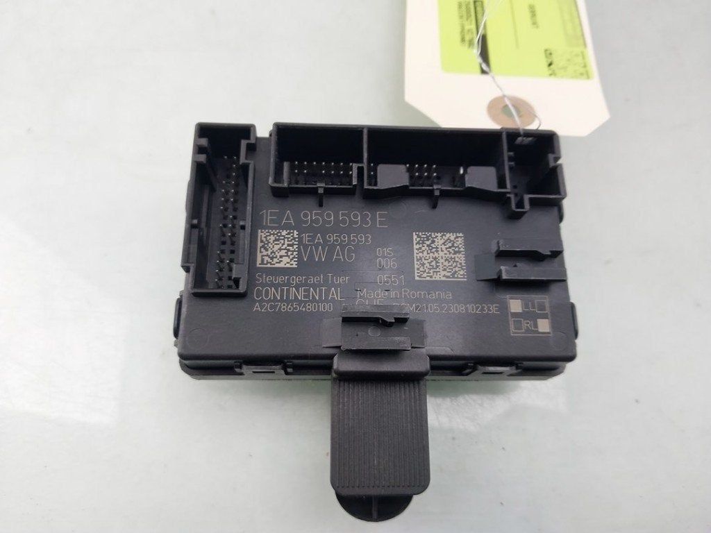 ORDINATEUR VEROUILLAGE CENTRALISE Cupra Born (|1EA959593E|), Autos : Pièces & Accessoires, Utilisé, Seat