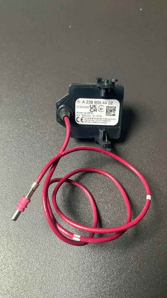 Antenne GPS A238 905 44 02, Enlèvement, Utilisé, Mercedes-Benz