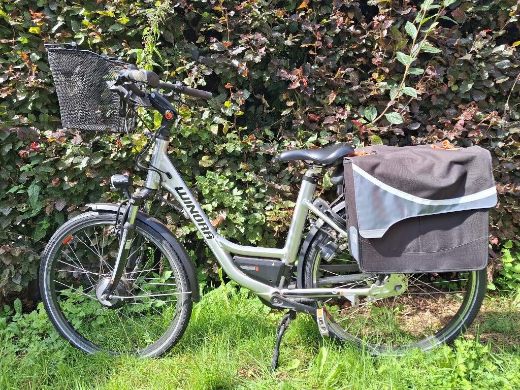 Elektrische fiets, Fietsen en Brommers, Ophalen, Zo goed als nieuw
