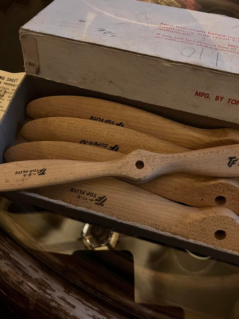 Propellers modelvliegtuig, Ophalen of Verzenden, Zo goed als nieuw, Vliegtuig, Overige merken