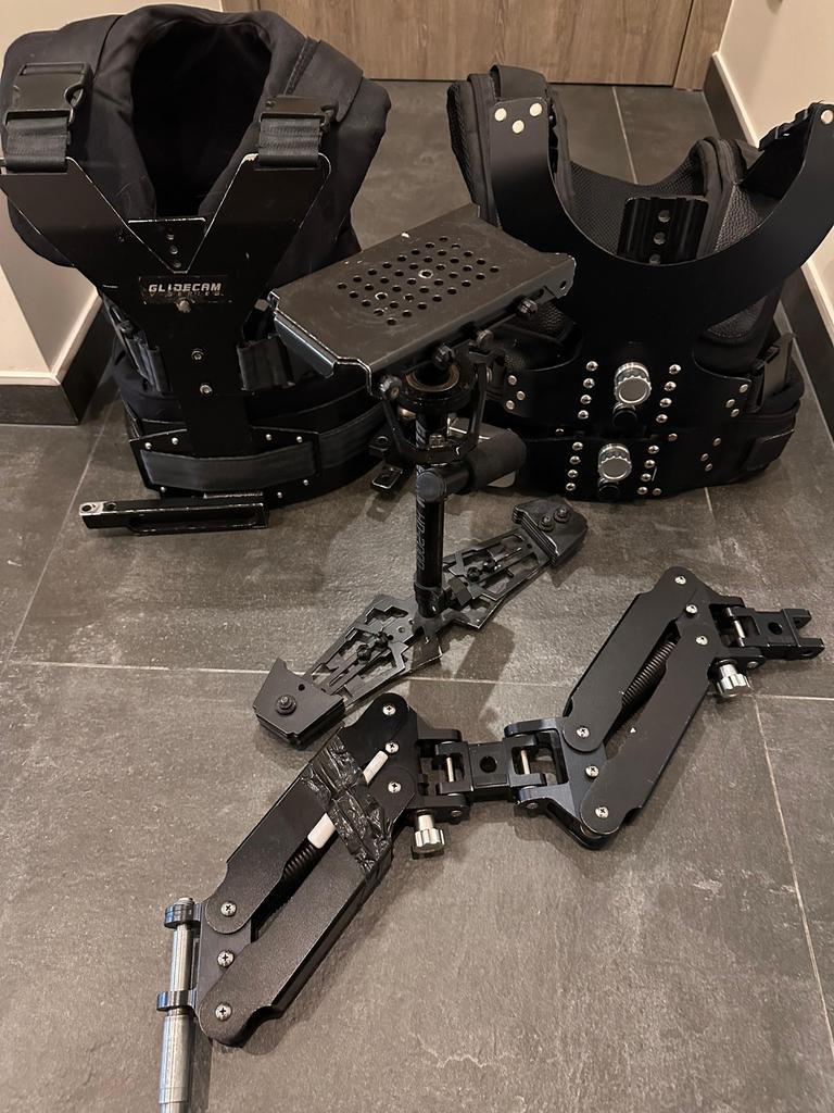Glidecam hd2000 set met 2 vesten, TV, Hi-fi & Vidéo, Enlèvement ou Envoi, Utilisé