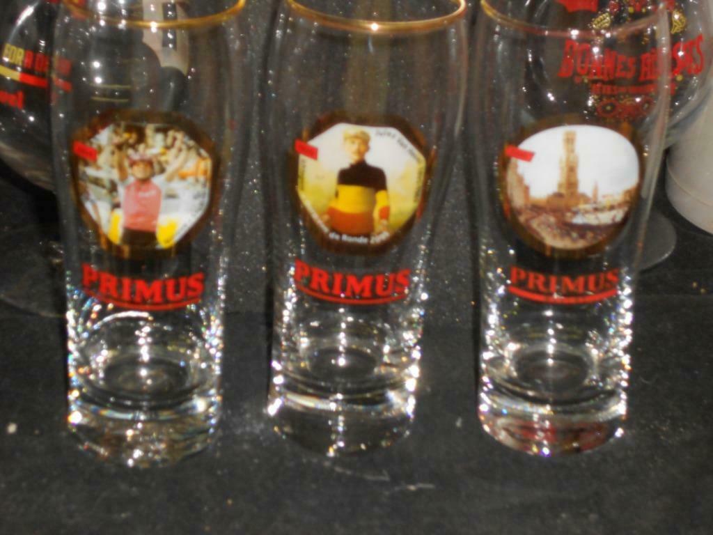 Bierglazen.10 Jaar Bollekesfeetsen.De Koninck.Antwerpen.D112, Ophalen of Verzenden, Zo goed als nieuw, Glas of Glazen, Palm