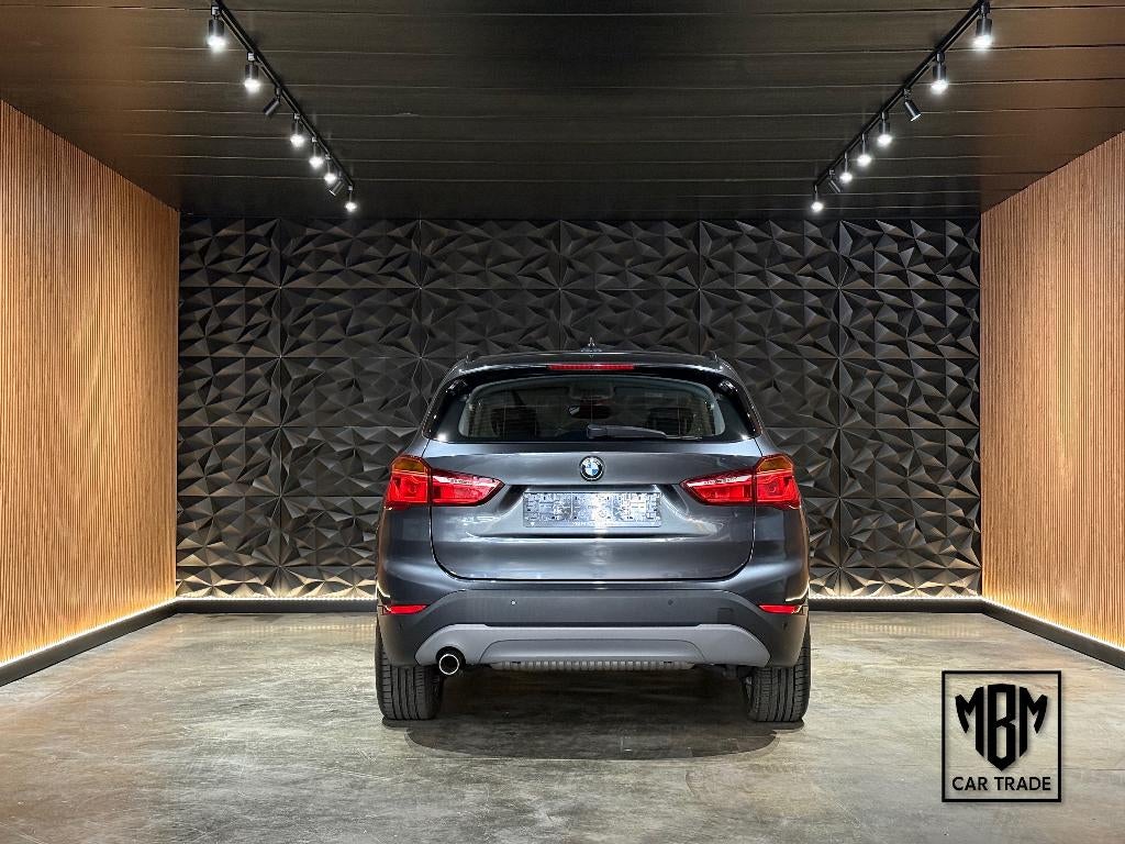 ✅ BMW X1 sDrive18i Automaat GARANTIE Leer Navi Zetelverw, Auto's, 1505 kg, Leder, Bedrijf, 5 zetels