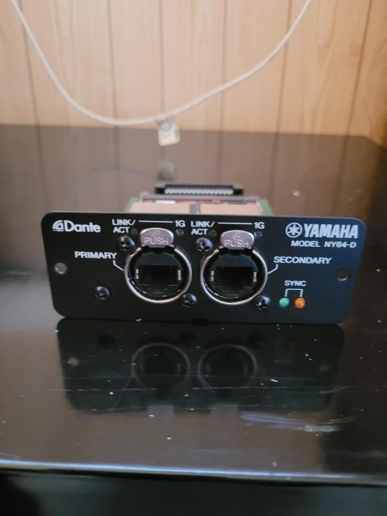 Yamaha NY64D Audio Interface Card Dante, Audio, Tv en Foto, Professionele apparaten, Ophalen, Zo goed als nieuw, Audio