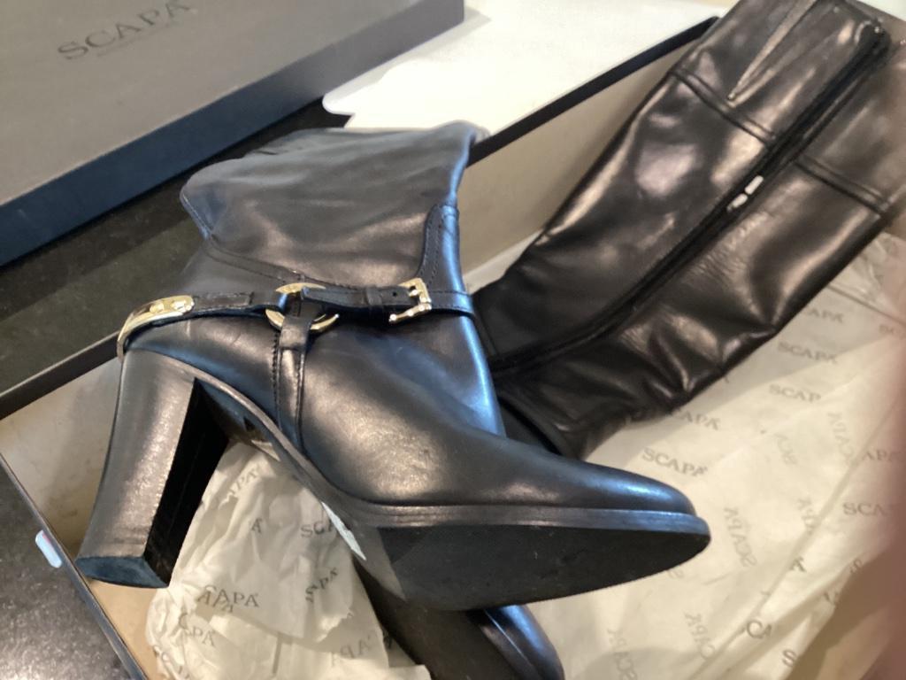 Schoenen dames laarzen, Kleding | Dames, Schoenen, Zwart, Zo goed als nieuw, Ophalen, ANDERE