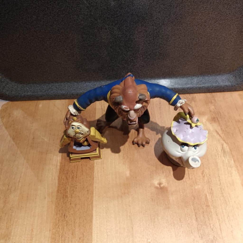 Lot figurines Disney du film La Belle et La Bête, Ophalen of Verzenden, Assepoester of Belle, Gebruikt, Beeldje of Figuurtje
