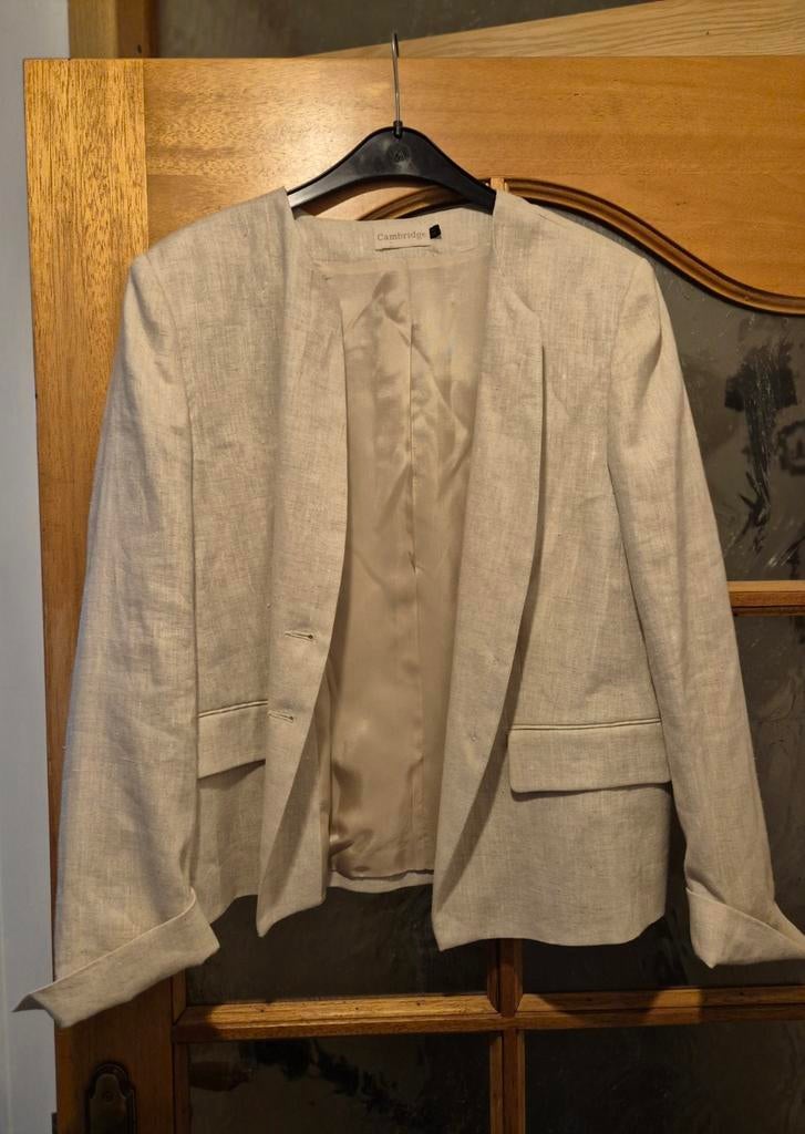 Veste courte, Kleding | Dames, Beige, Maat 42/44 (L), Ophalen of Verzenden, Zo goed als nieuw