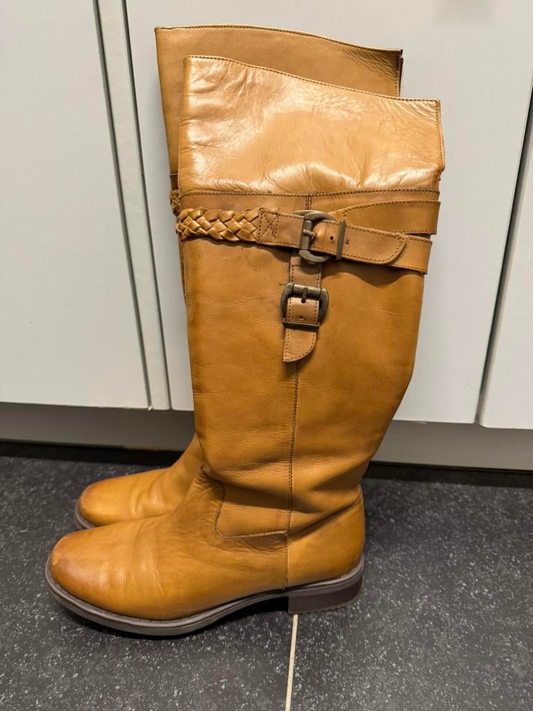 Laarzen cognackleur Y.SO maat 37, Kleding | Dames, Y.SO, Hoge laarzen, Overige kleuren, Ophalen of Verzenden