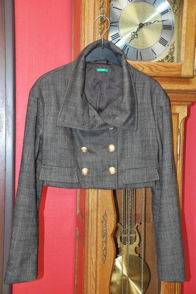 Zeer korte jas „Benetton” bruin Lange mouwen T42 Zeer goed!, Kleding | Dames, Jassen | Winter, Gedragen, Maat 42/44 (L), Bruin