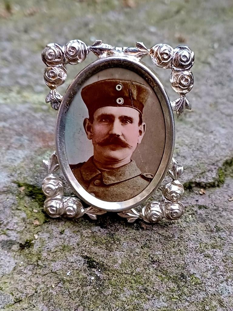 Zilveren fotokader met foto soldaat, Ophalen of Verzenden