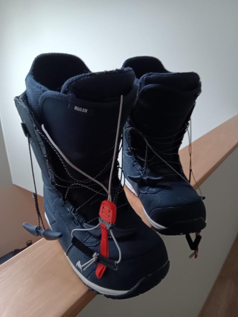 Bottes de snowboard Burton Ruler, Enlèvement