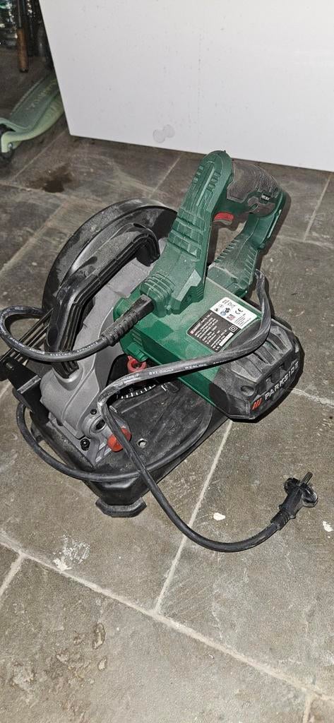 machine de découpe de métal, Enlèvement