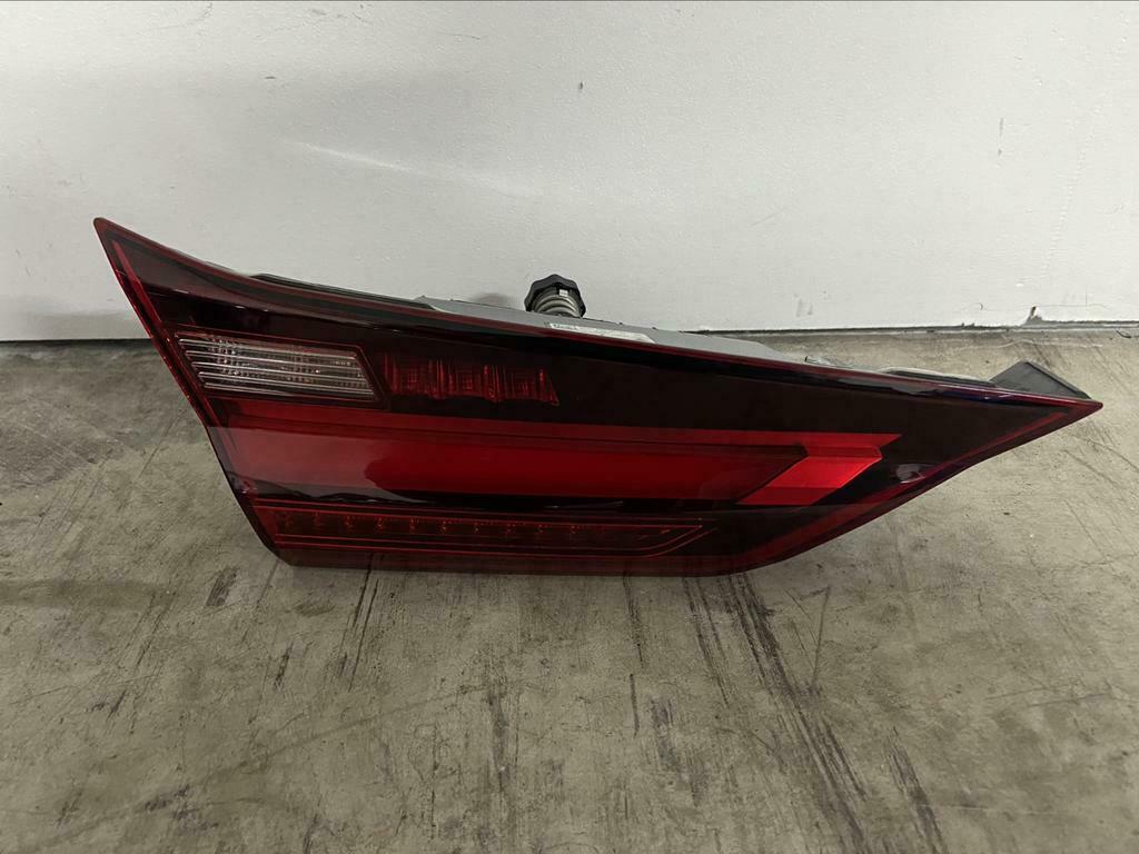 LED ACHTERLICHTEN BMW F40 M135i -TIZAUTOPARTS-, Auto-onderdelen, Gebruikt, BMW