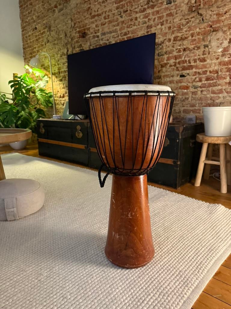 Grote Djembe 64cm hoog, Muziek en Instrumenten, Ophalen of Verzenden, Gebruikt, Melodische percussie