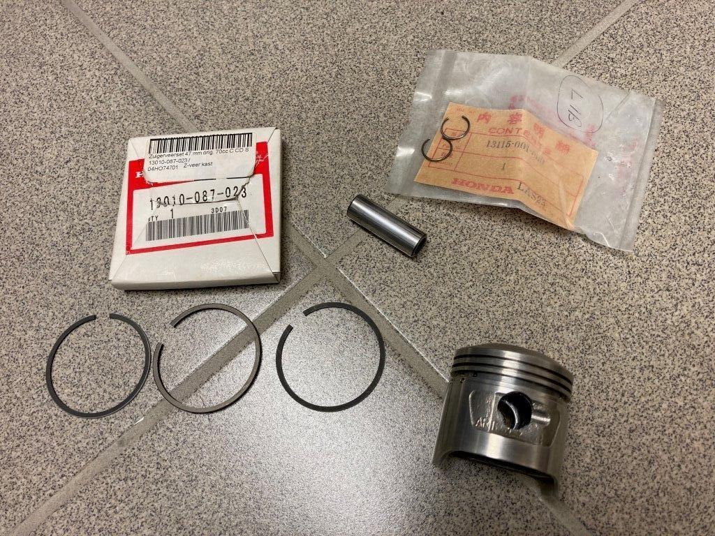 Piston moteur 72 cm3 d’origine HONDA SS50, CD50, C50, DAX50, Ophalen of Verzenden, Nieuw