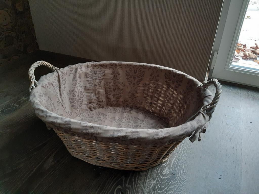 Landelijke mand met stof, Enlèvement ou Envoi, Comme neuf, Panier