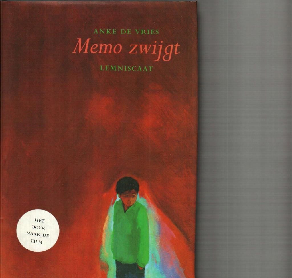 Memo zwijgt Anke De Vries 139 blz, Ophalen of Verzenden, Zo goed als nieuw