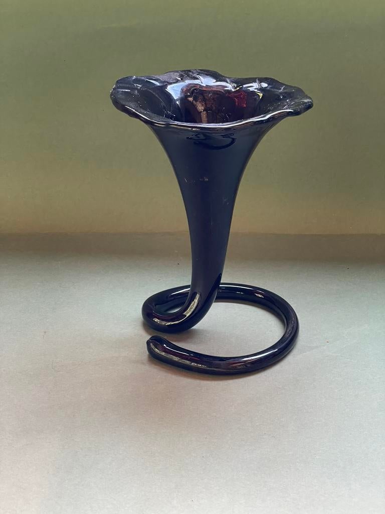 Handgeblazen zwarte art nouveau -glass vaas / design vaas, Ophalen of Verzenden