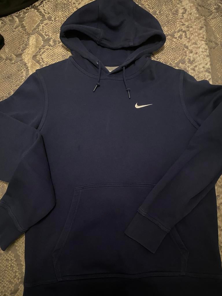 pull Nike. Taille M. 15€, Enlèvement, Comme neuf, Taille 48/50 (M)