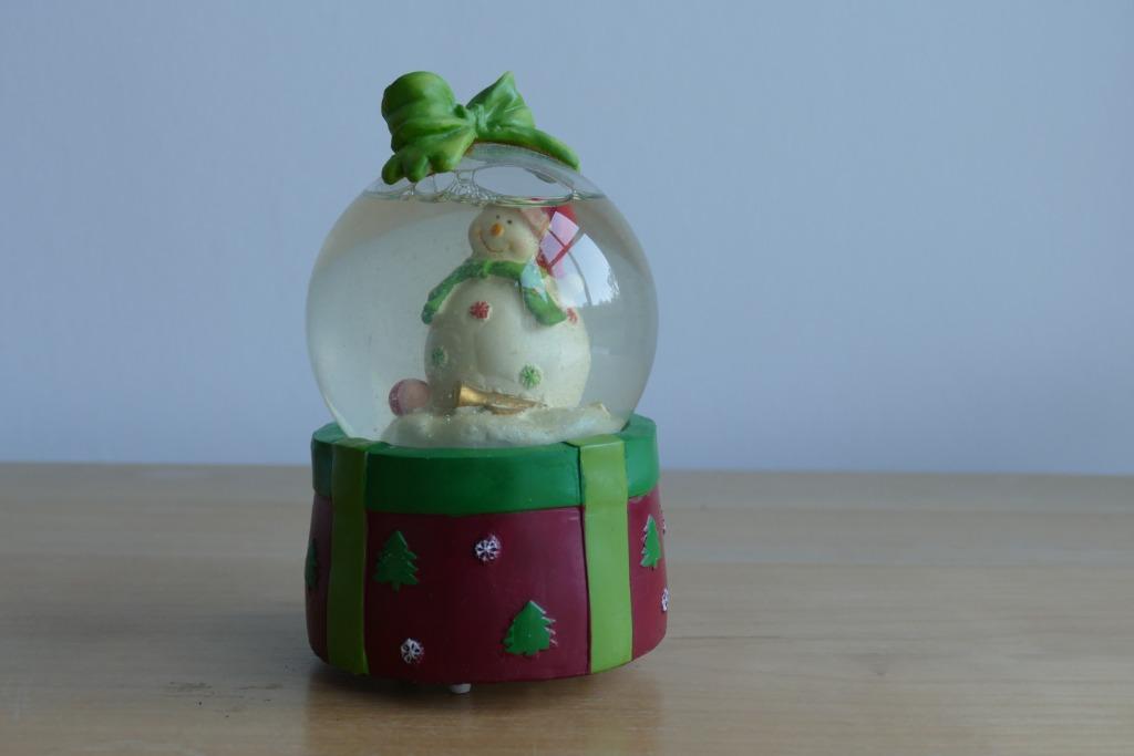 muziekdoos sneeuwbol kerst sneeuwman, Diversen, Kerst, Ophalen of Verzenden, Nieuw