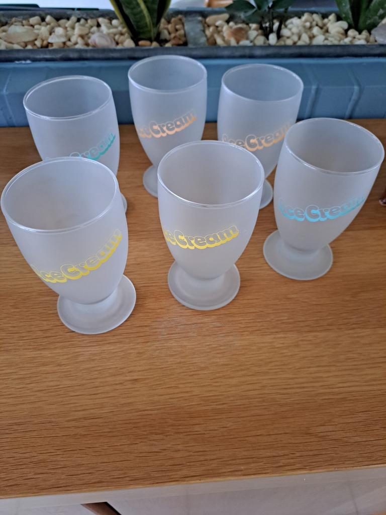 Ijscoupes 6 stuks, Ophalen of Verzenden, Zo goed als nieuw