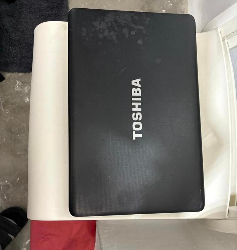 Toshiba Laptop - Zonder Oplader, Ophalen, Gebruikt