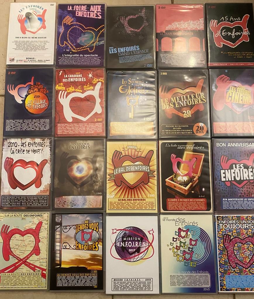Lot de 20 dvd double des Enfoirés 2002-2023, CD & DVD, Enlèvement ou Envoi, Comme neuf