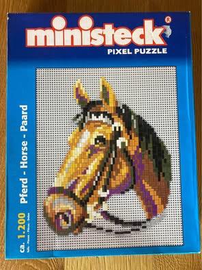 Ministeck paard, Enlèvement, Neuf